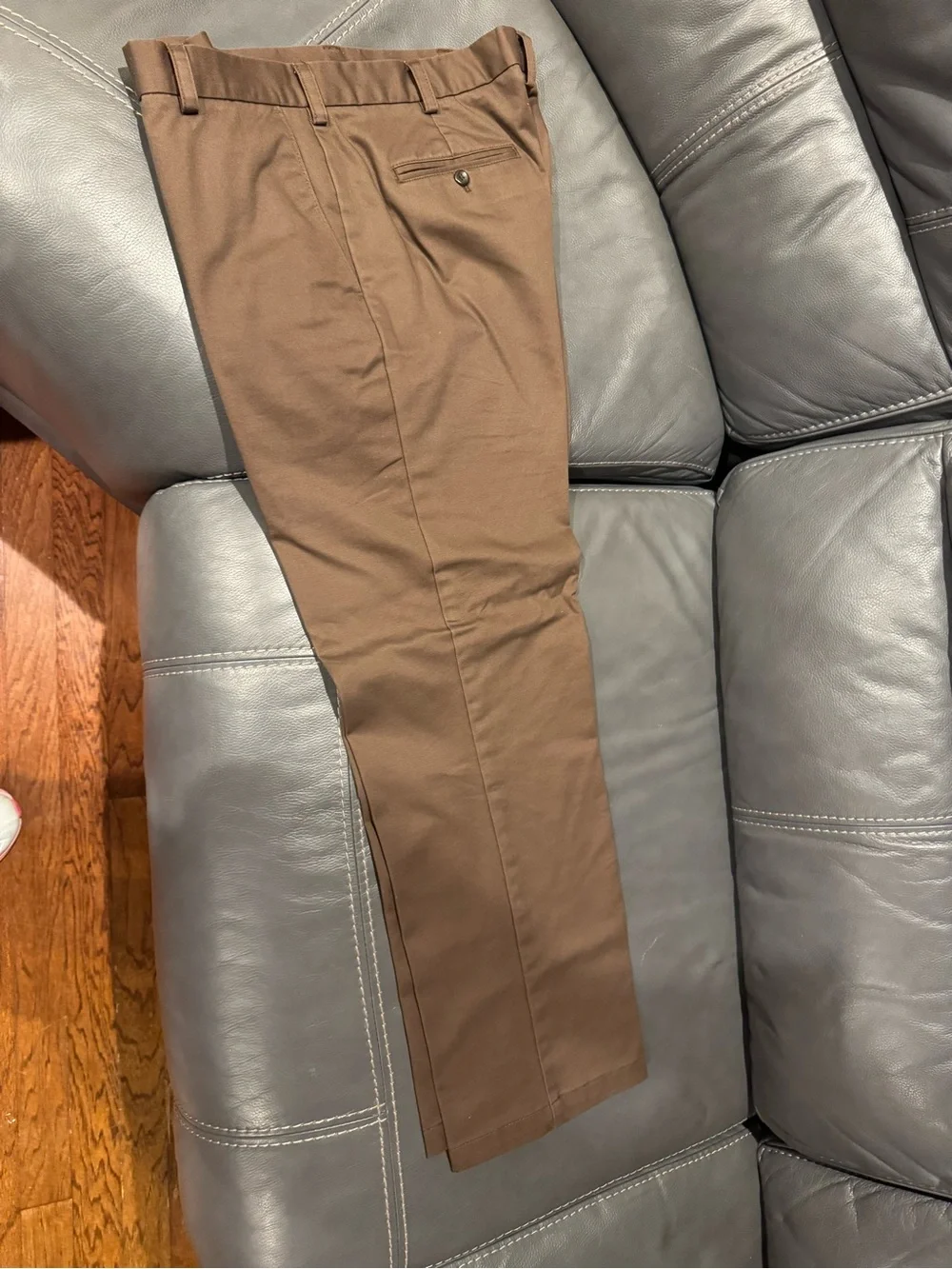 Izod American Men’s Tan Chino Pants Size 36/30